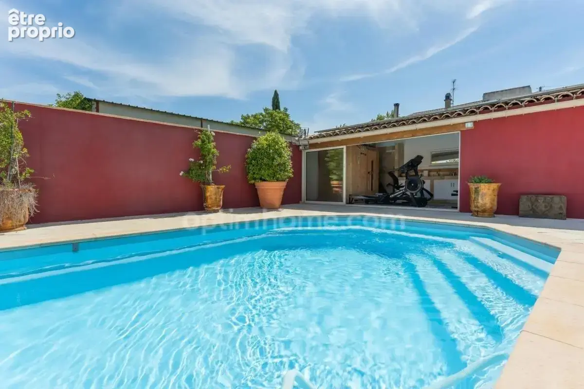 Lunel (34400) – maison individuelle – 4 chambres – piscine chauffée – terrasse – 2 logements – garage - photo 2