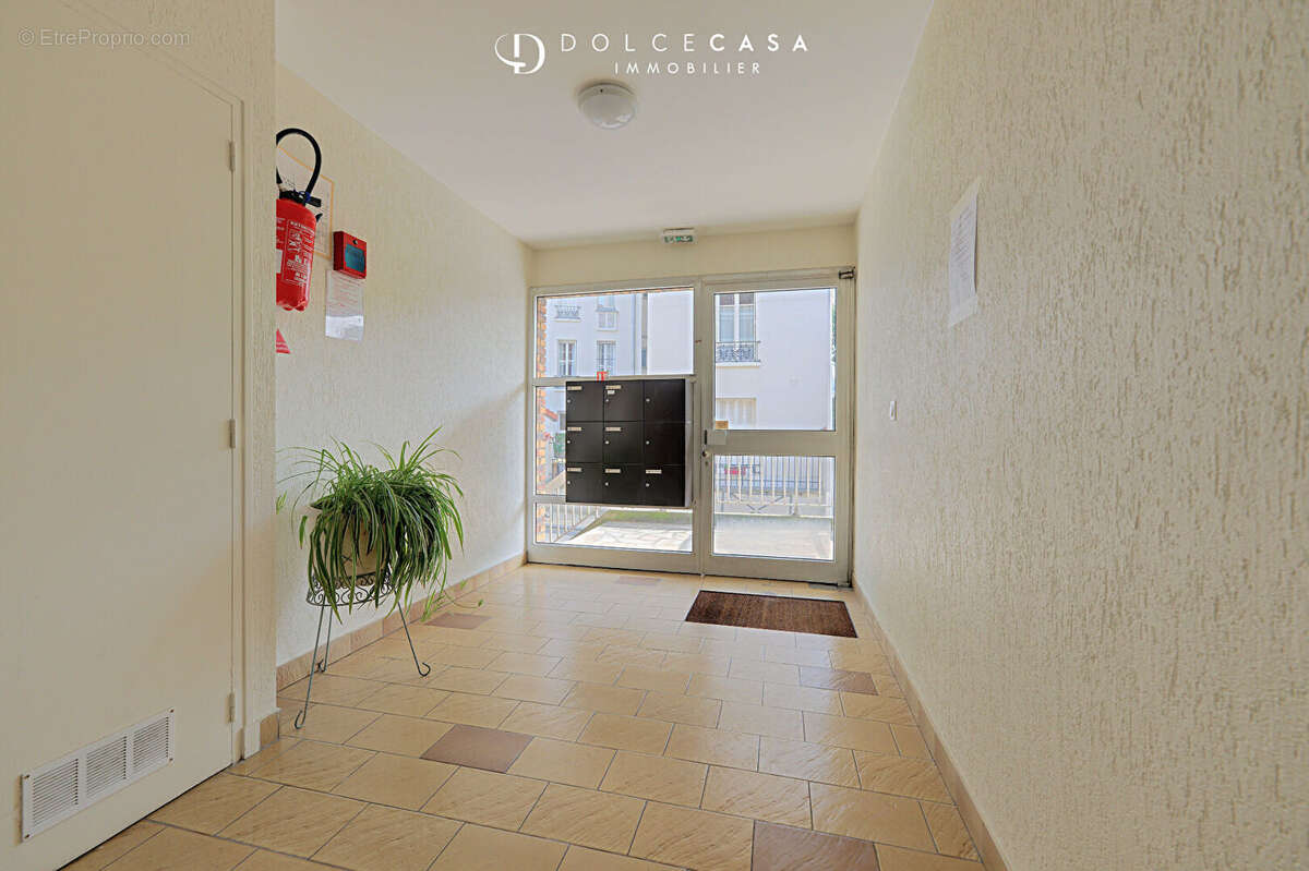 Appartement à LE PERREUX-SUR-MARNE