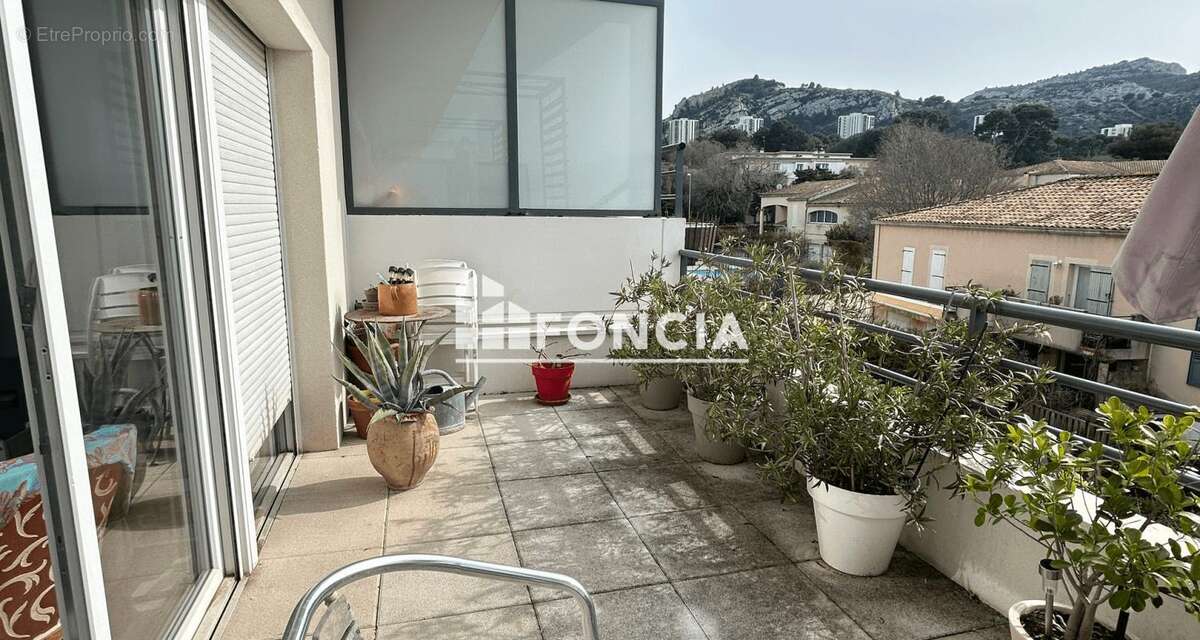 Appartement à MARSEILLE-8E