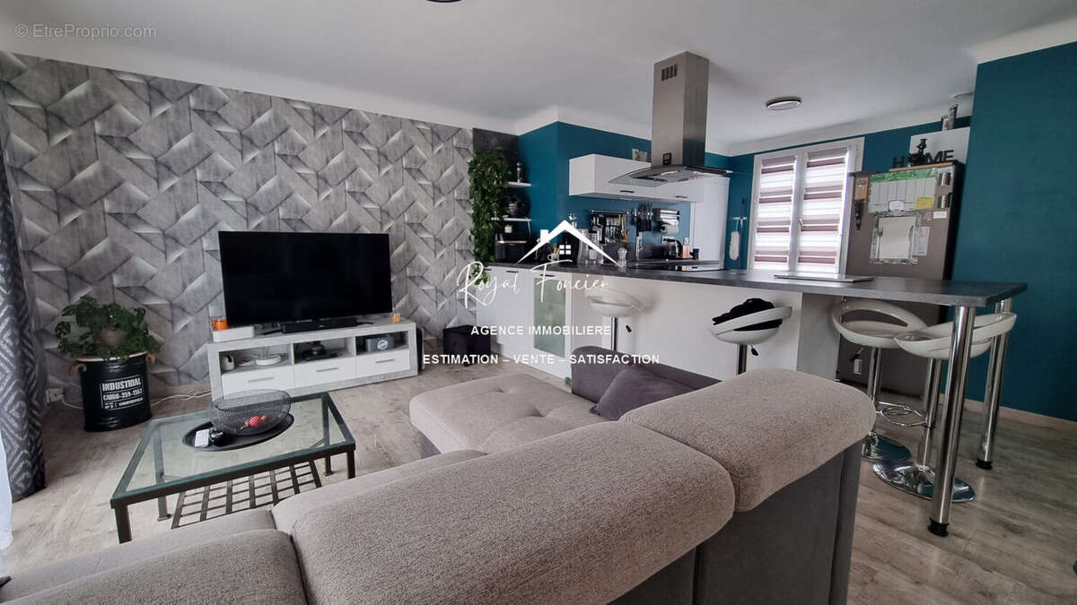 Maison à CHATELLERAULT