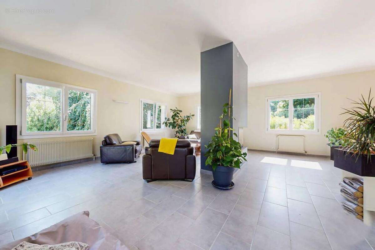 Maison à BOIS-LE-ROI