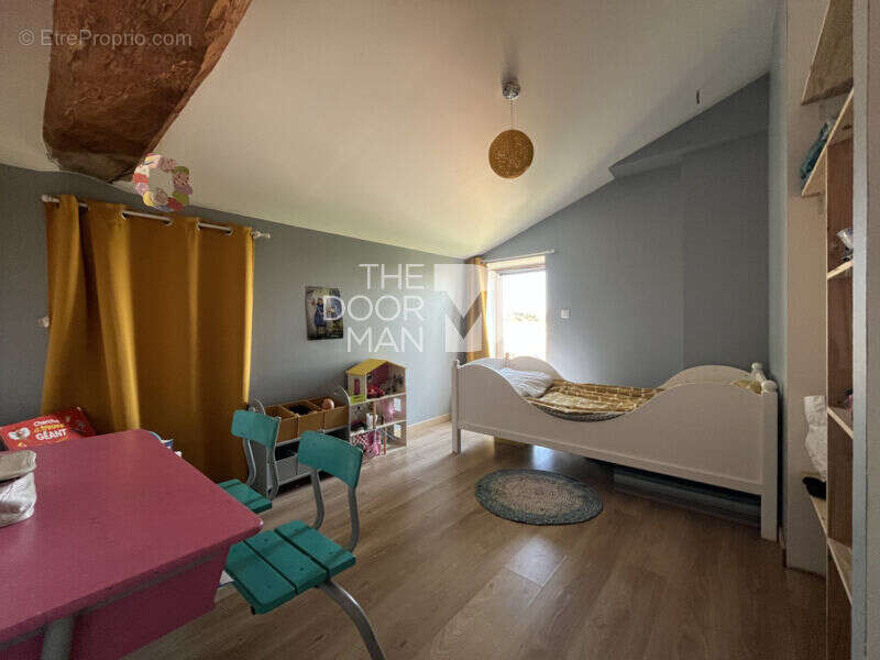 Maison à ROUANS