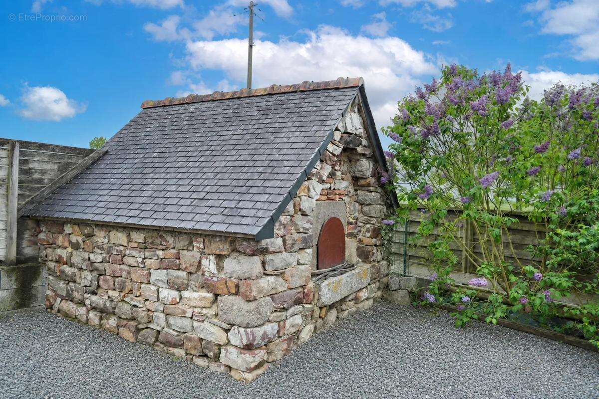 Maison à VAL-D'IZE