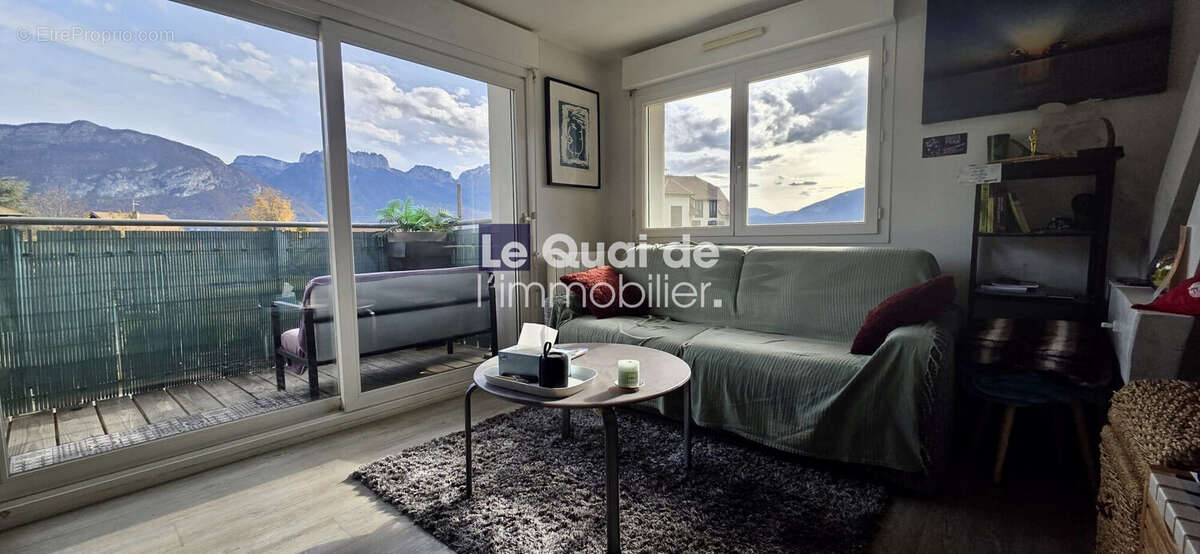 Appartement à SEVRIER