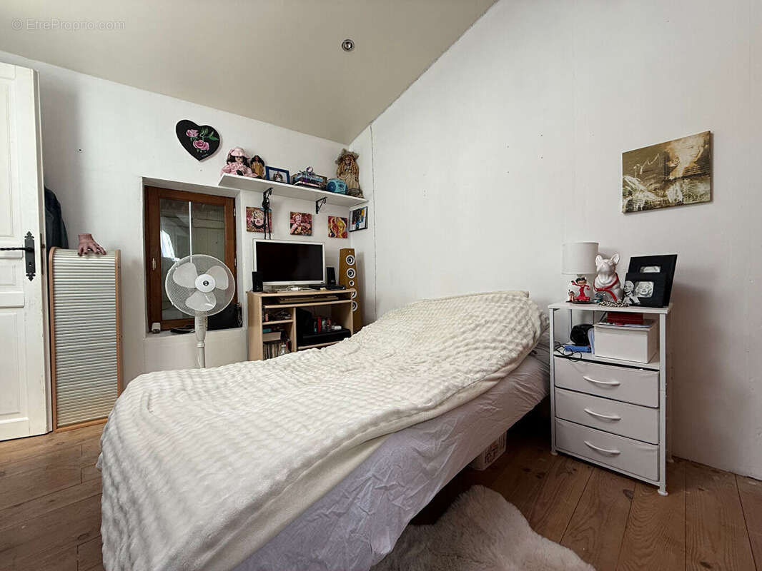 Maison 55m² à villeneuve-la-comtesse - photo 7