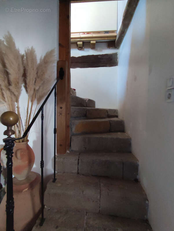 Maison ancienne 170 m2 5 min de VOVES - photo 2