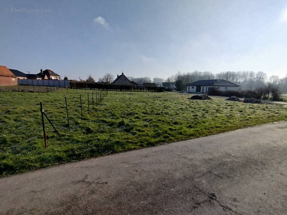Terrain à AIRE-SUR-LA-LYS