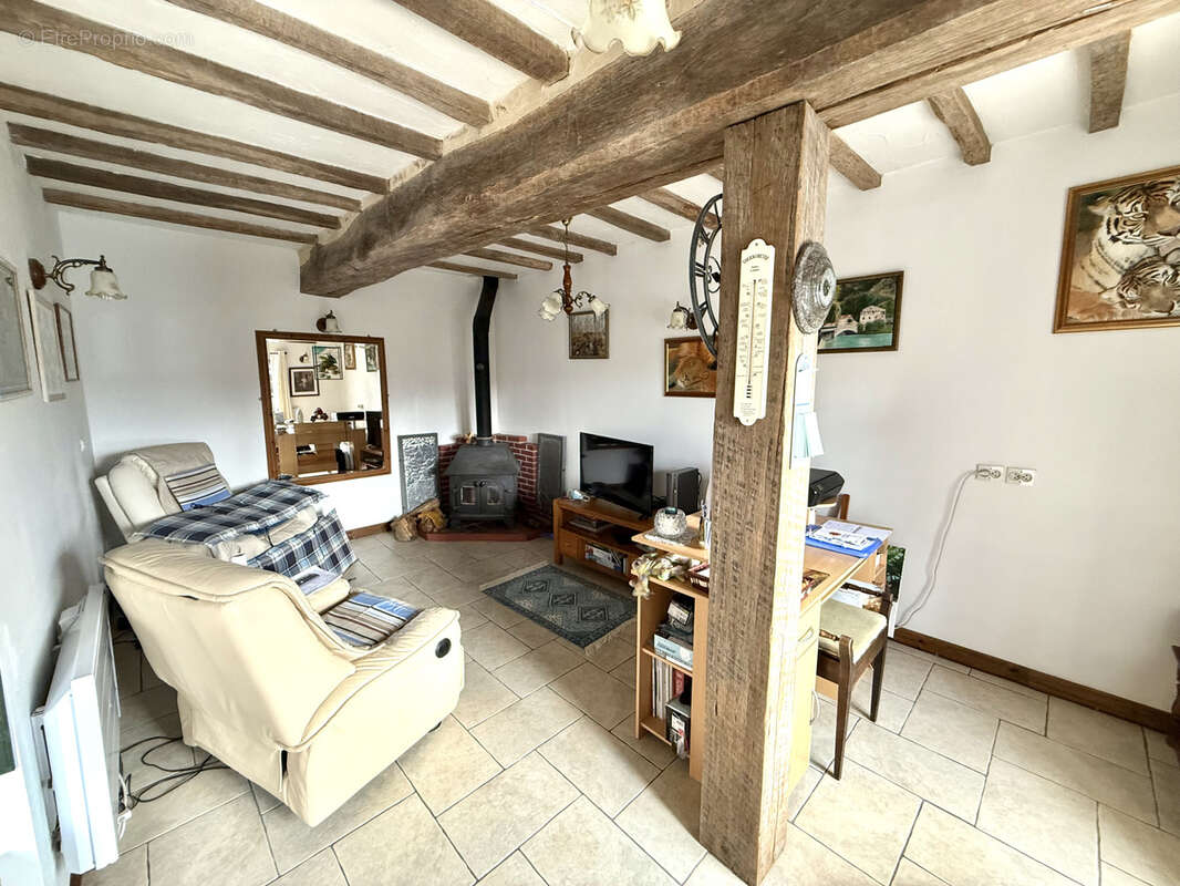 Maison 4 pièces 95m2 - photo 2
