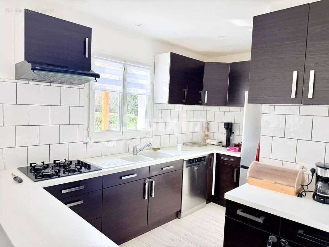 Maison 115 m² à Bonlieu-Sur-Roubion  - photo 6