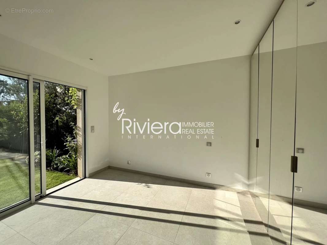 Maison à CAVALAIRE-SUR-MER