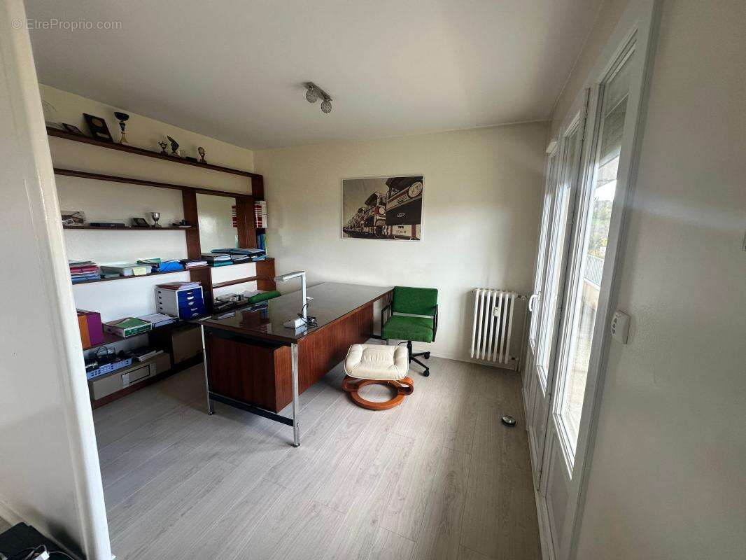 Appartement à LA VERPILLIERE