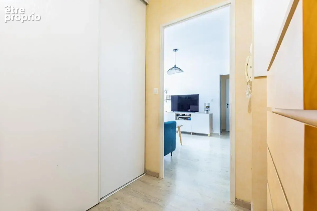 Appartement  T2 grande terrasse + garage sécurisé - photo 13