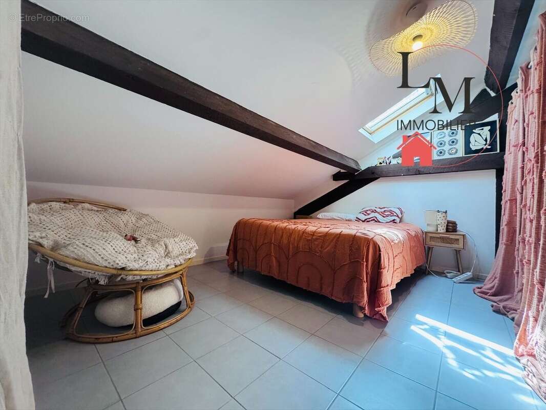 Appartement 53 m² à Dax  - photo 9