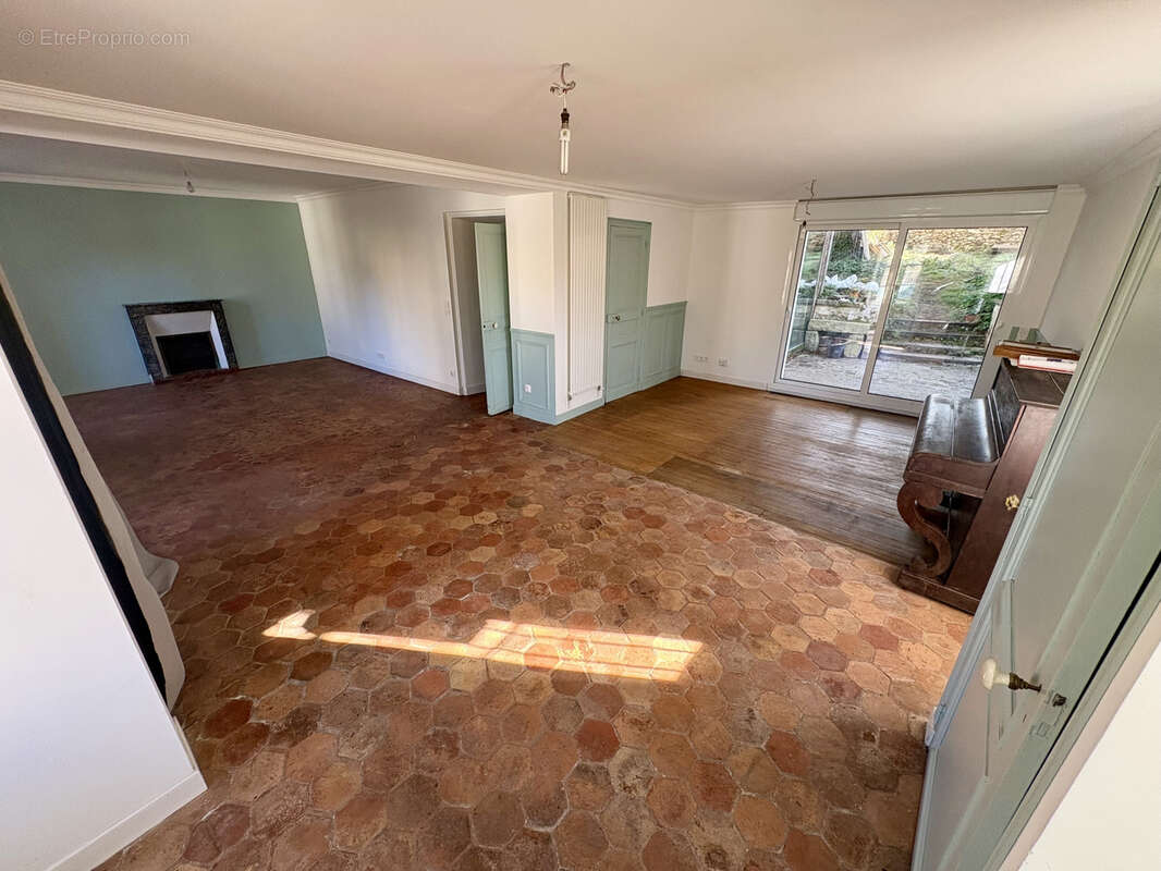 Maison à SAINT-SAUVEUR-SUR-ECOLE