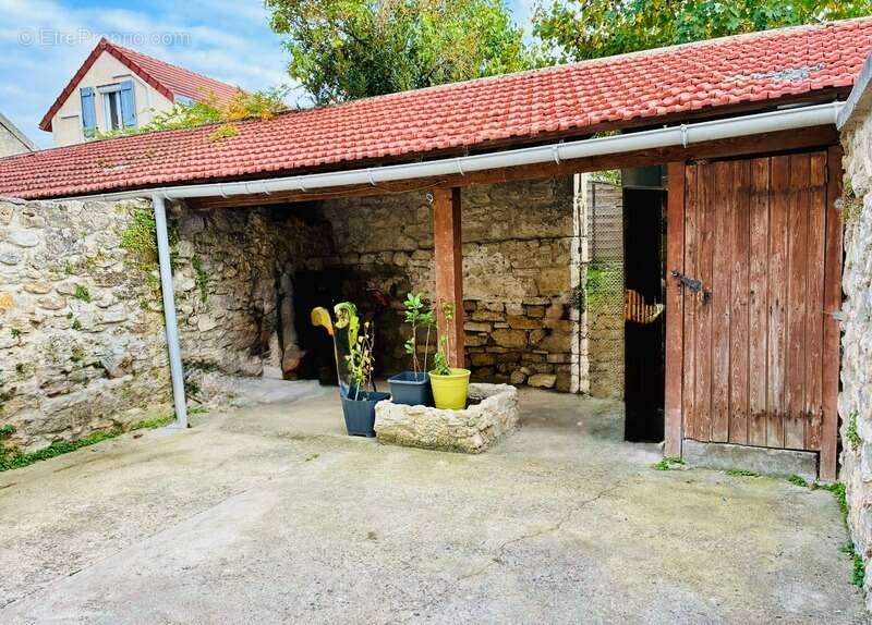 Maison à CREPY-EN-VALOIS