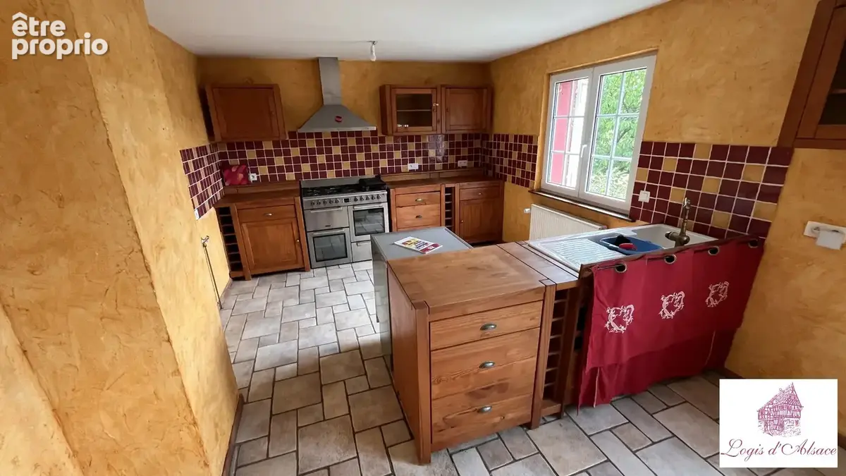 Maison 213 m² à Saint-Bernard  - photo 6