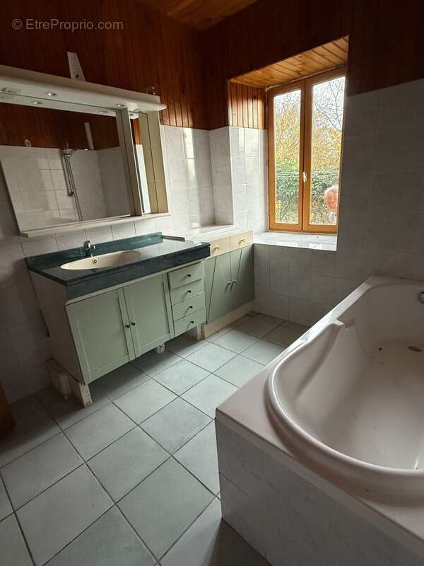 Maison à FRESSELINES