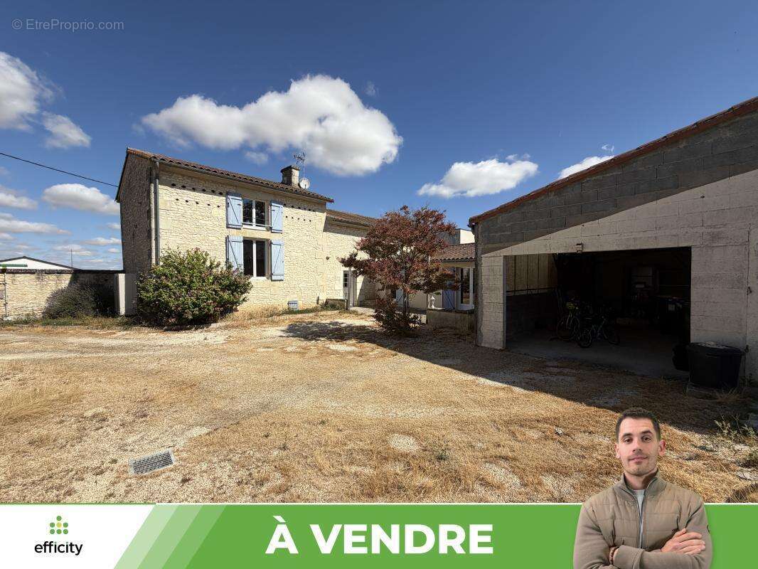 Maison 169 m² à Chabournay  - photo 2