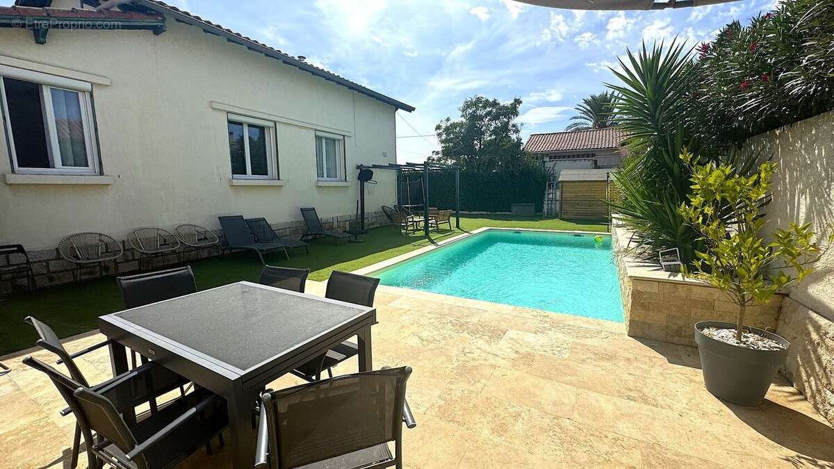 Maison à FRONTIGNAN