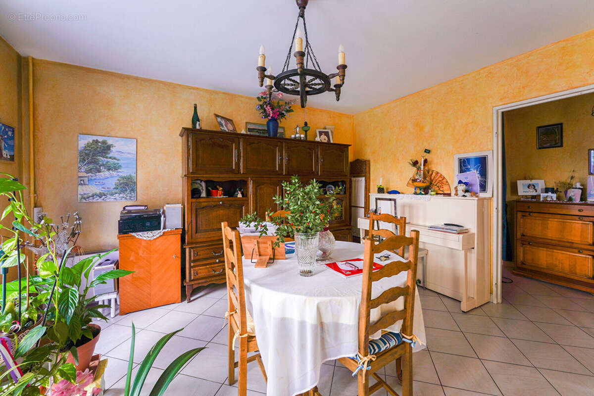 Appartement à AIX-EN-PROVENCE