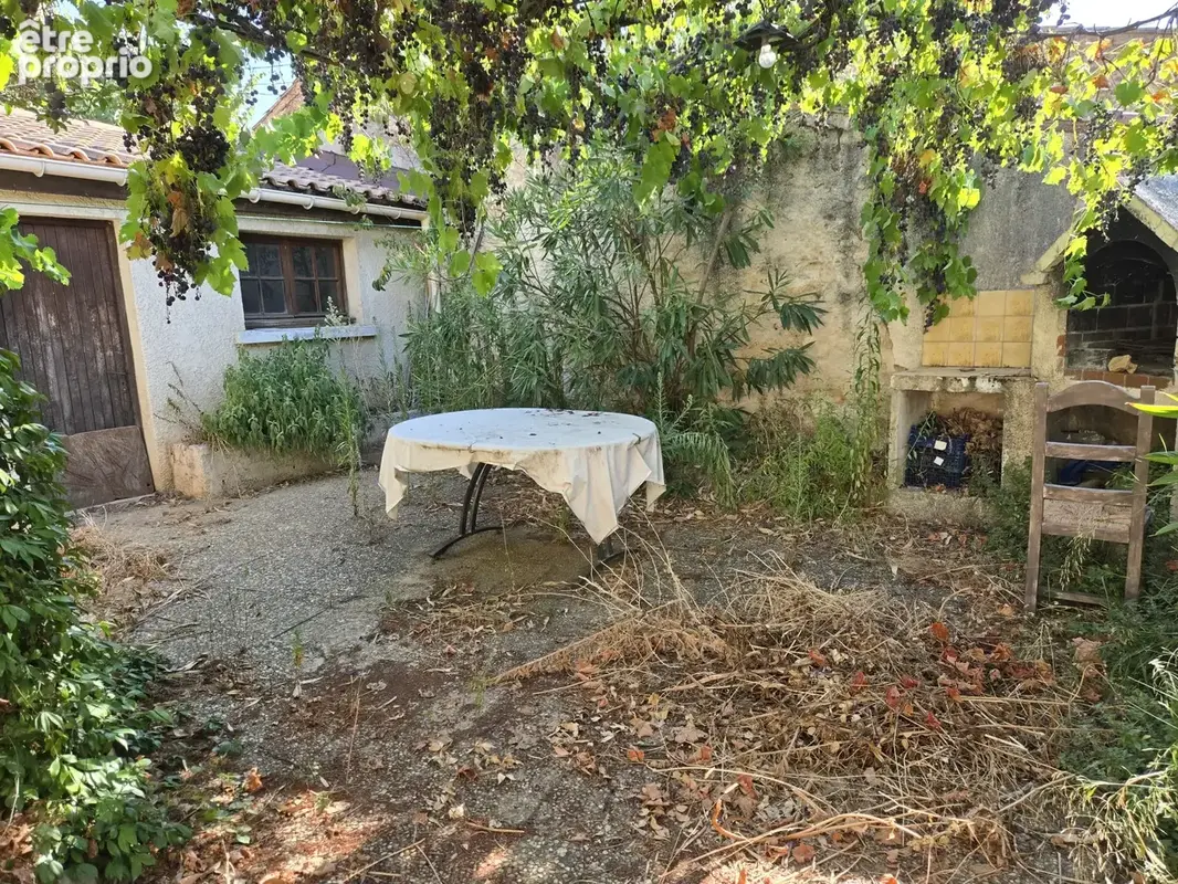 Maison de ville avec jardin et dependance - photo 17