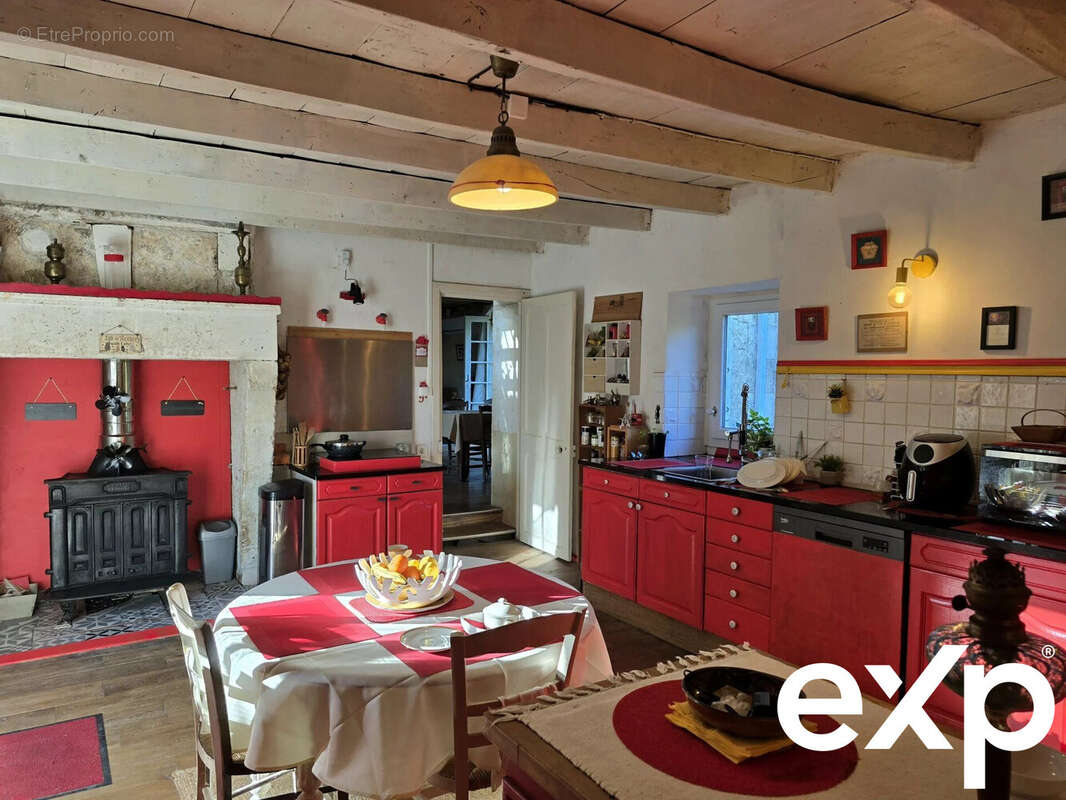 Maison à VERTEILLAC