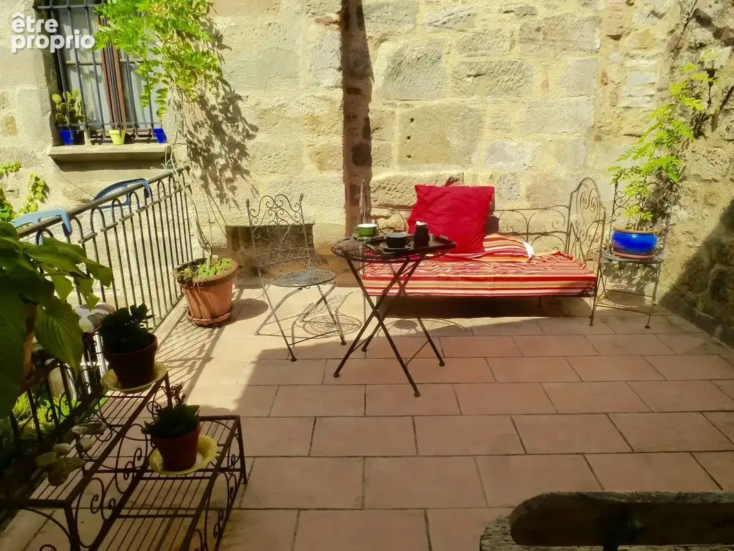 Opportunité dans Centre Historique Maison avec terrasse ... - photo 24