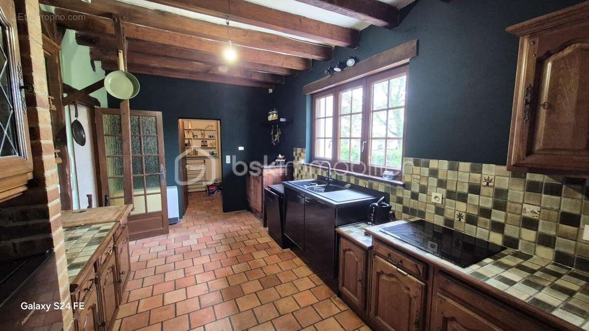 Maison à LA CHAPELLE-SUR-LOIRE