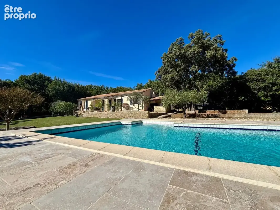 Maison à GRIGNAN