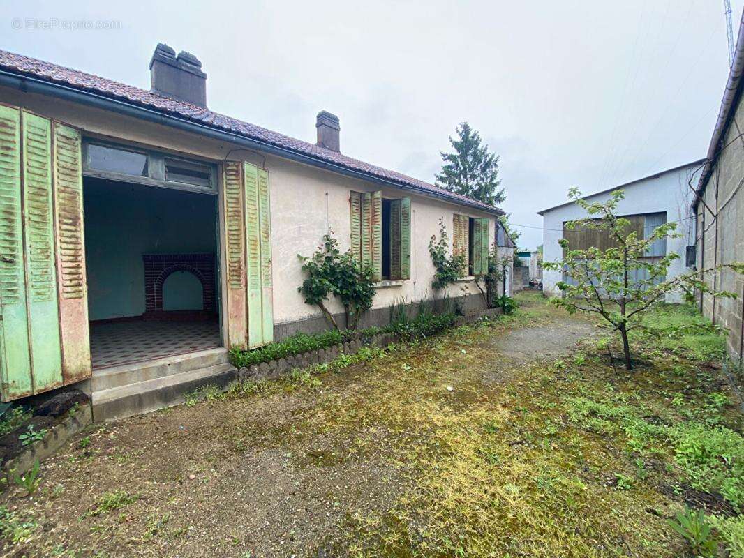 Maison à SAINTE-PAZANNE