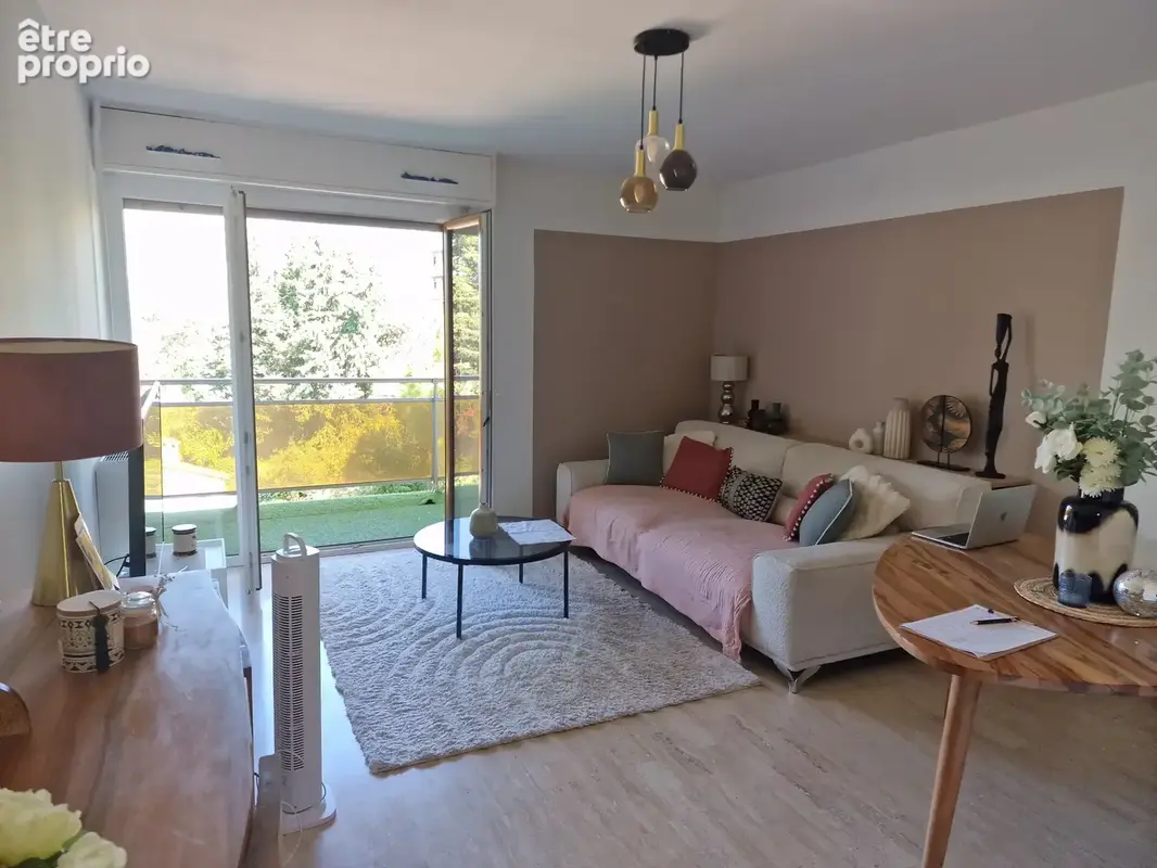 Appartement 3 pièces 63 m² à vendre à Toulon (83100) - photo 2