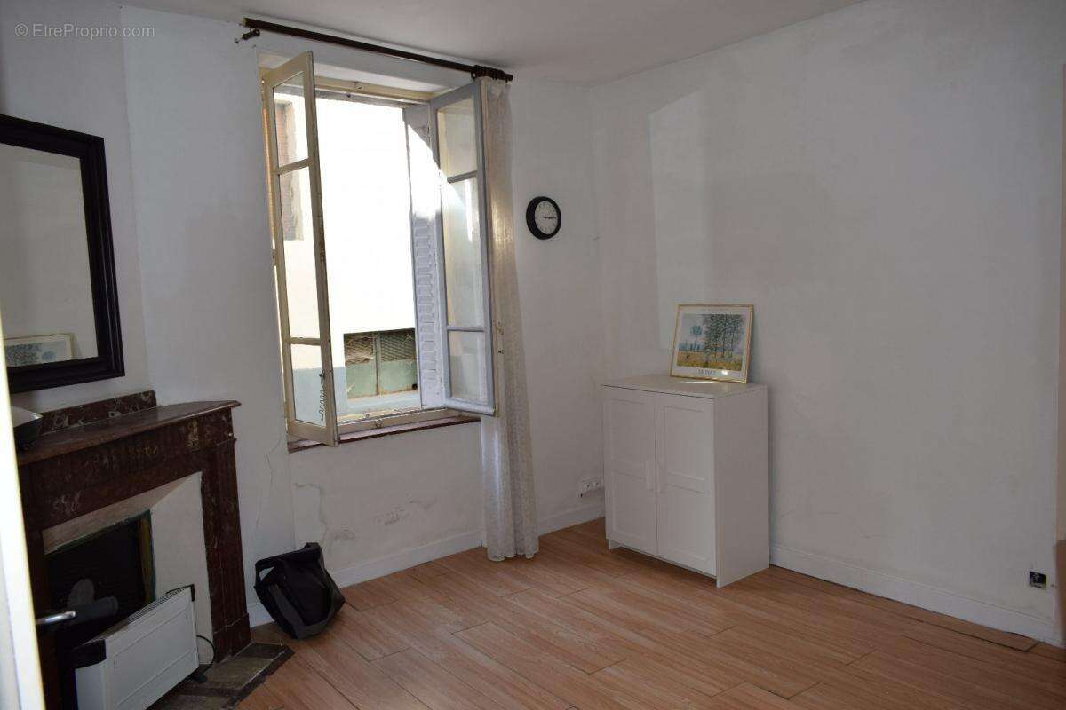 Maison à QUILLAN