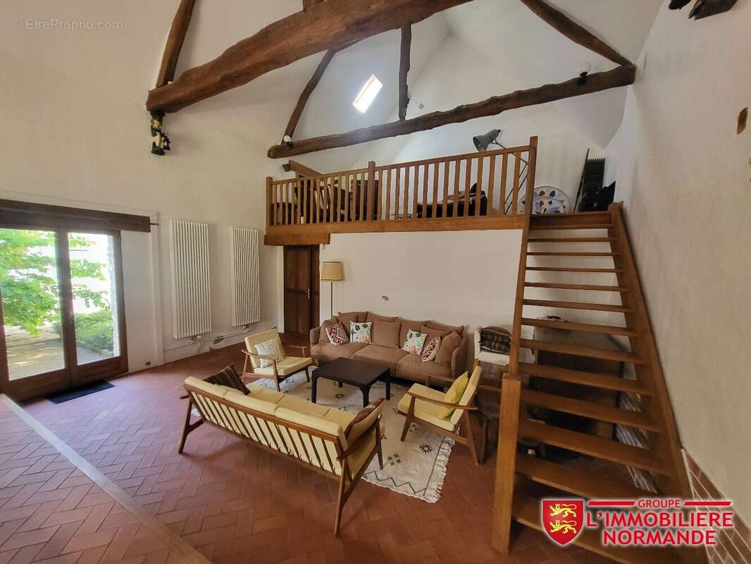 Maison à LIMETZ-VILLEZ