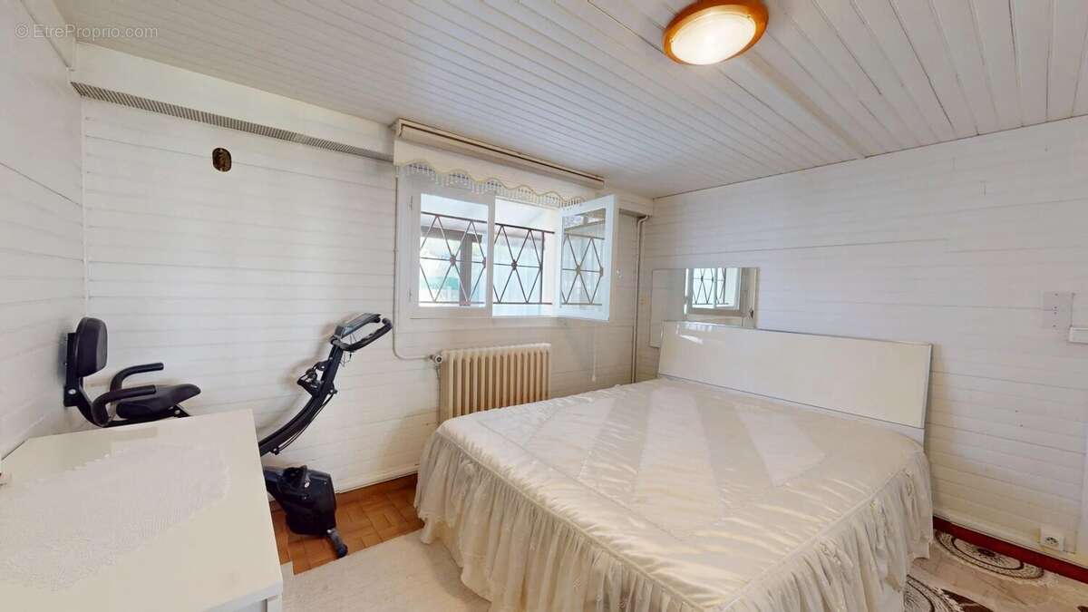 Maison à CLICHY-SOUS-BOIS