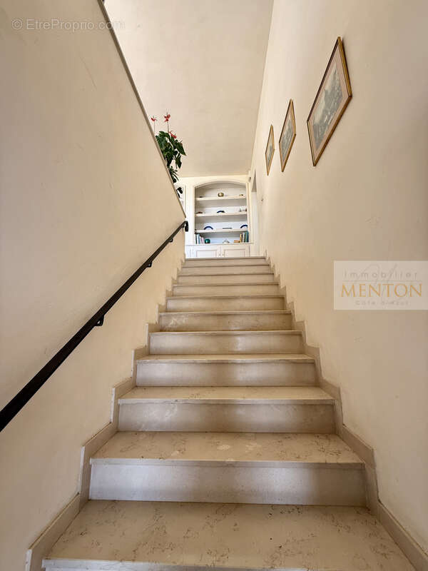 Maison à ROQUEBRUNE-CAP-MARTIN