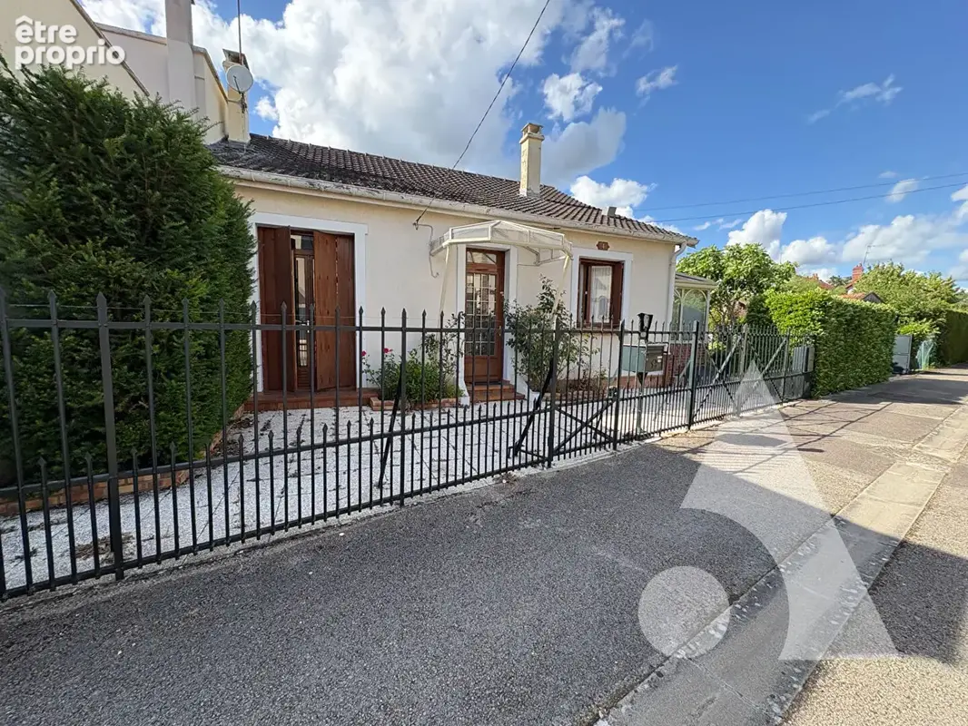 Maison Saint Julien Les Villas 4 pièce(s) 126 m2 - photo 5