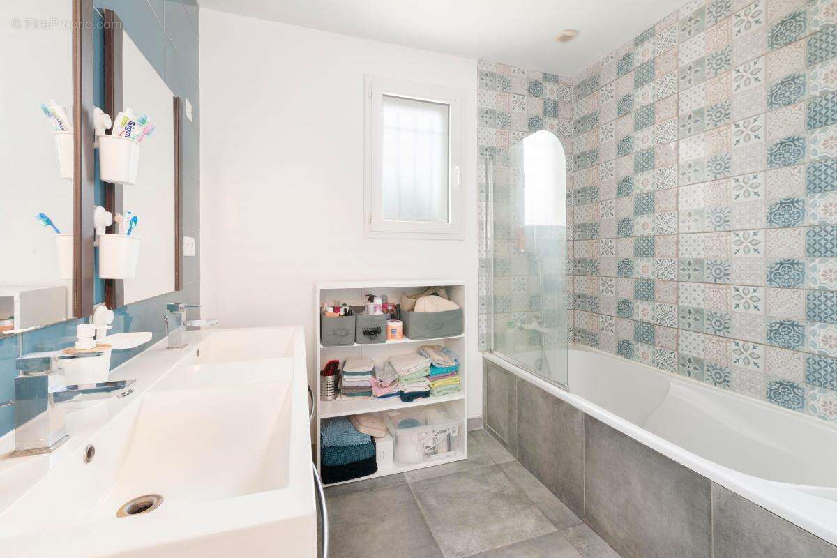 Maison contemporaine 4 chambres - photo 12