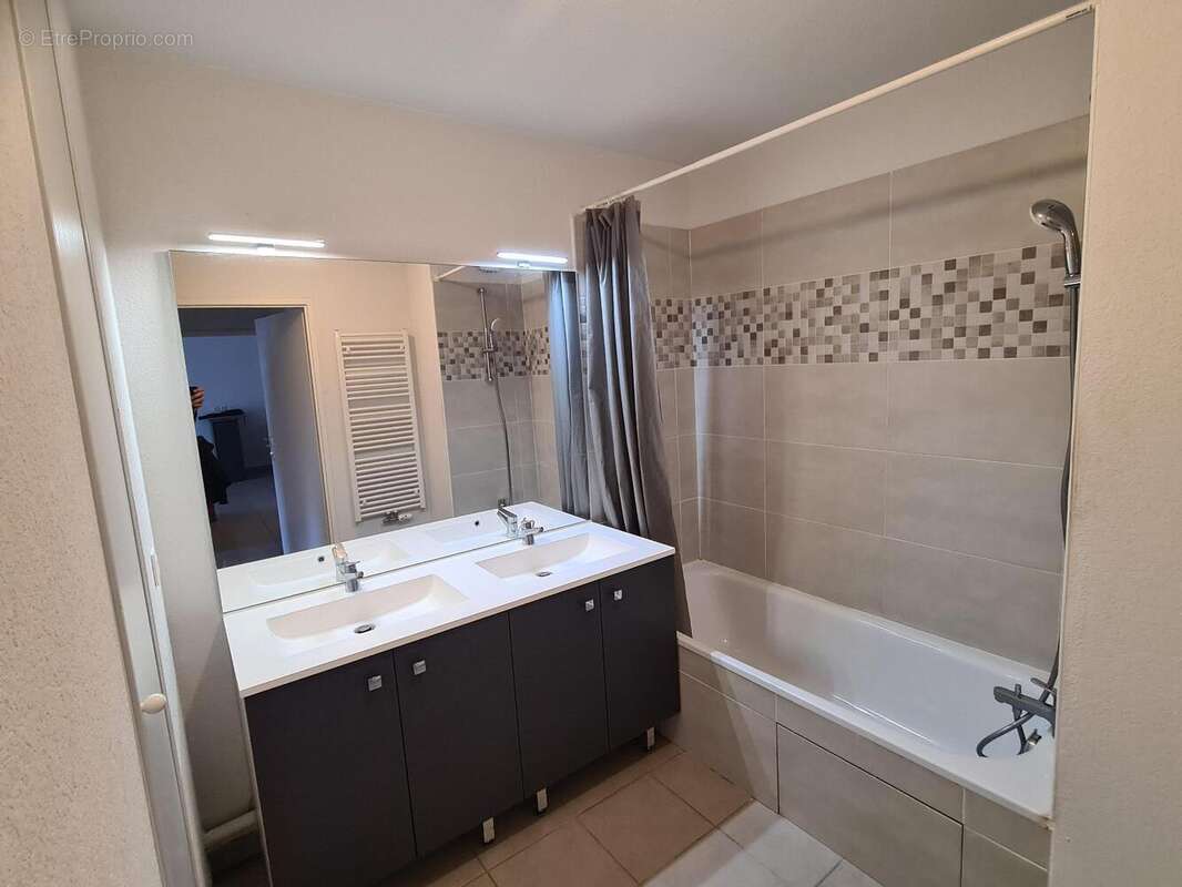  - Appartement à TOULOUSE