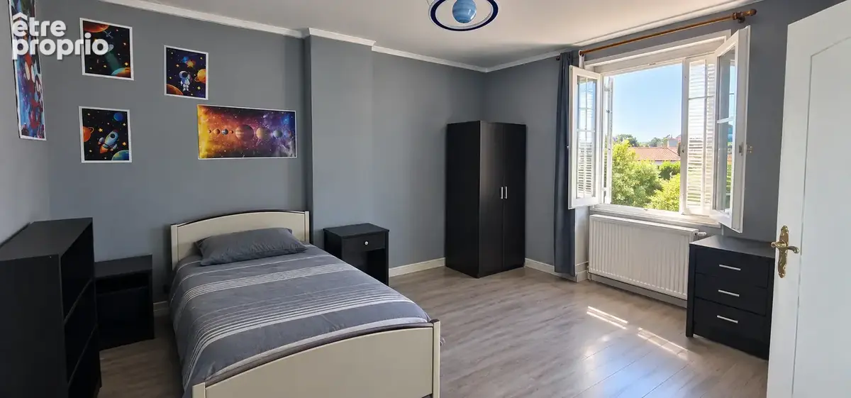 Maison de maitre du xxeme de 280m2 et 1300m2 de terrain - photo 9
