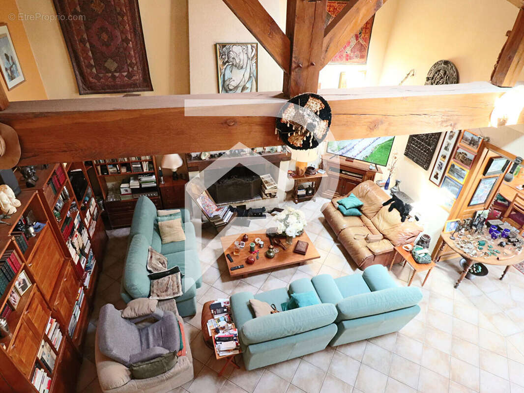 Maison à LES MATHES