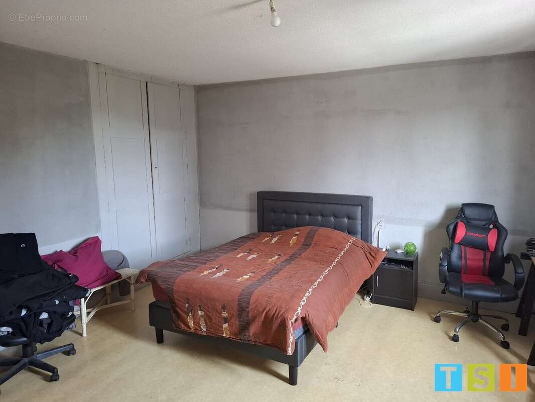 Appartement à MONTREJEAU