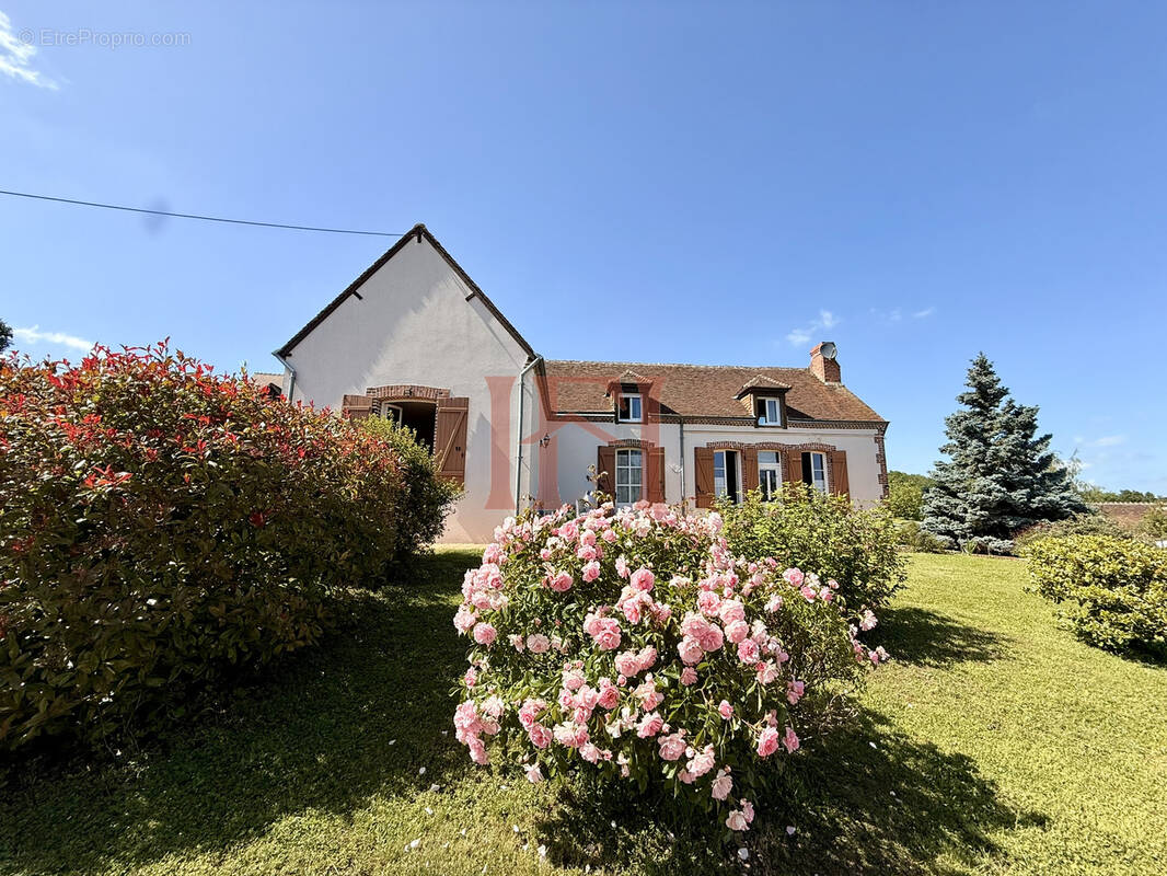 Maison à CLOYES-SUR-LE-LOIR