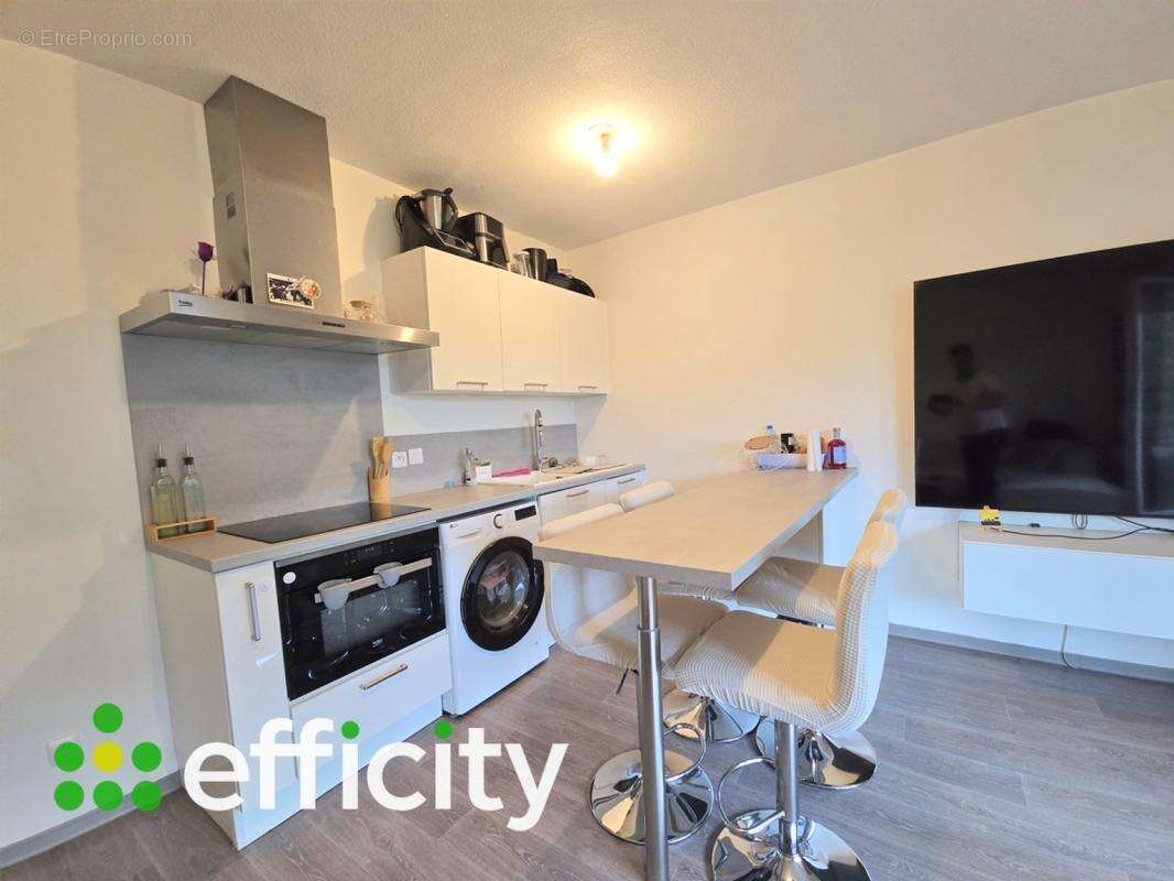 Appartement à PUGET-SUR-ARGENS