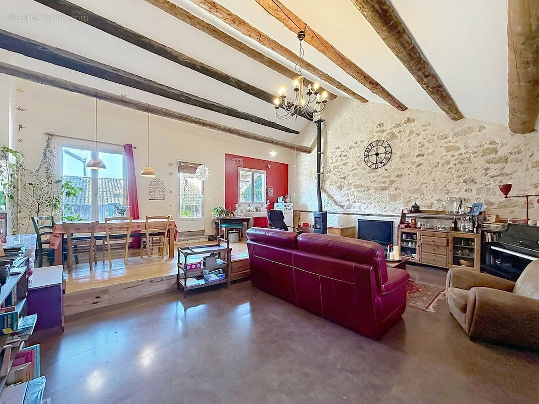 Maison à ROQUEMAURE