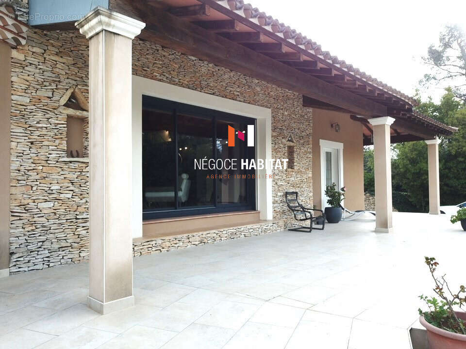 Maison à NIMES