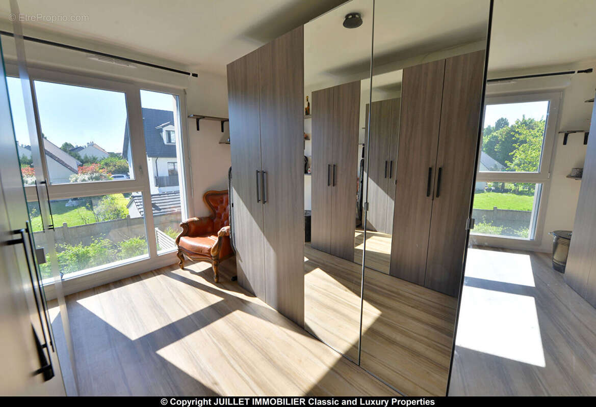 Maison à PONTAULT-COMBAULT