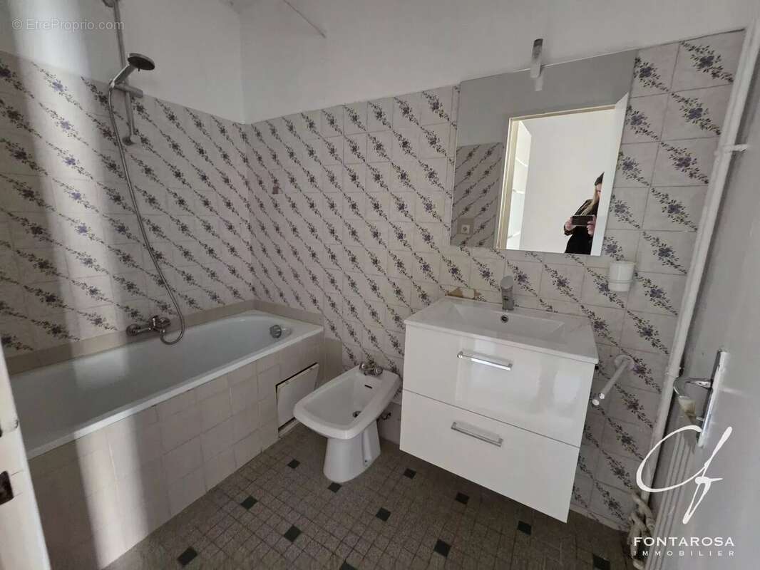 Appartement à FREJUS