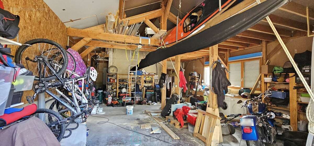 Maison à CARSAC-AILLAC