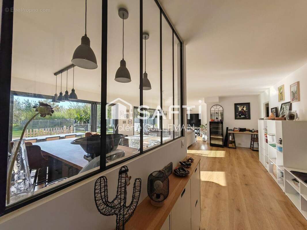 Photo 4 - Maison à SAINT-CHAMAS