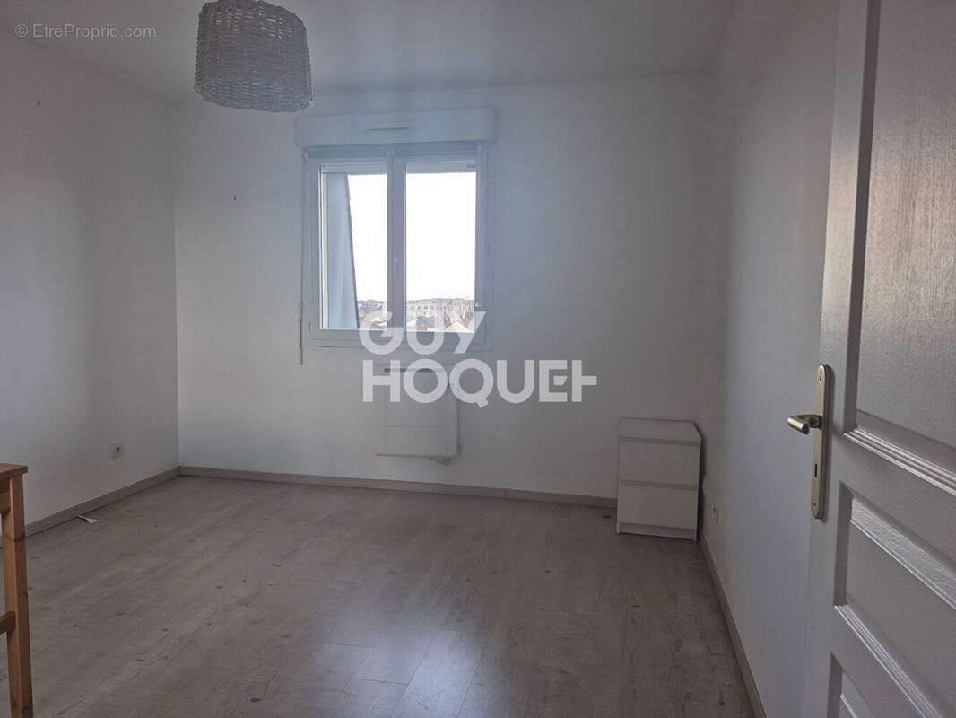 Appartement à LE BLANC-MESNIL